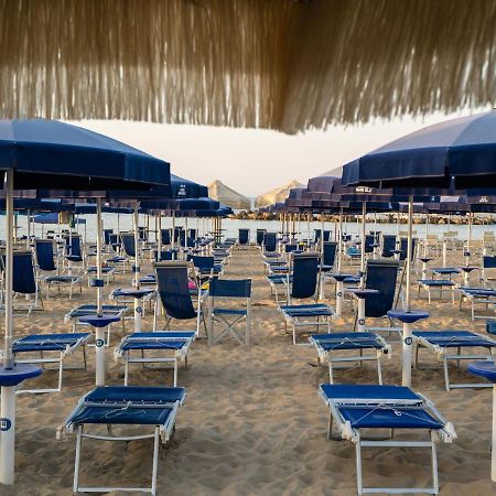 Apartment Mare Blu-1 By Interhome Francavilla Al Mare Exterior photo