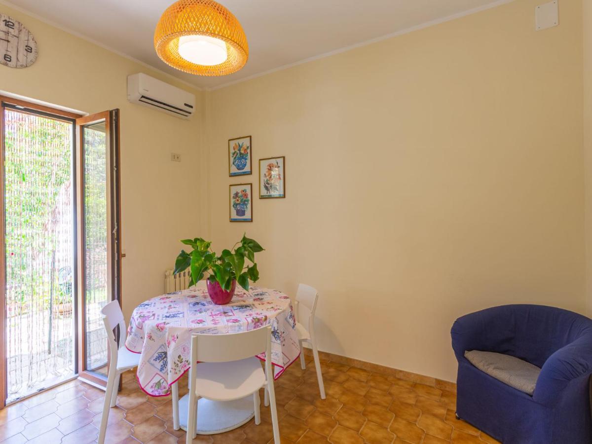 Apartment Mare Blu-1 By Interhome Francavilla Al Mare Exterior photo